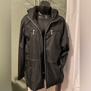 i5 Sz Med Black Hooded Rain Coat